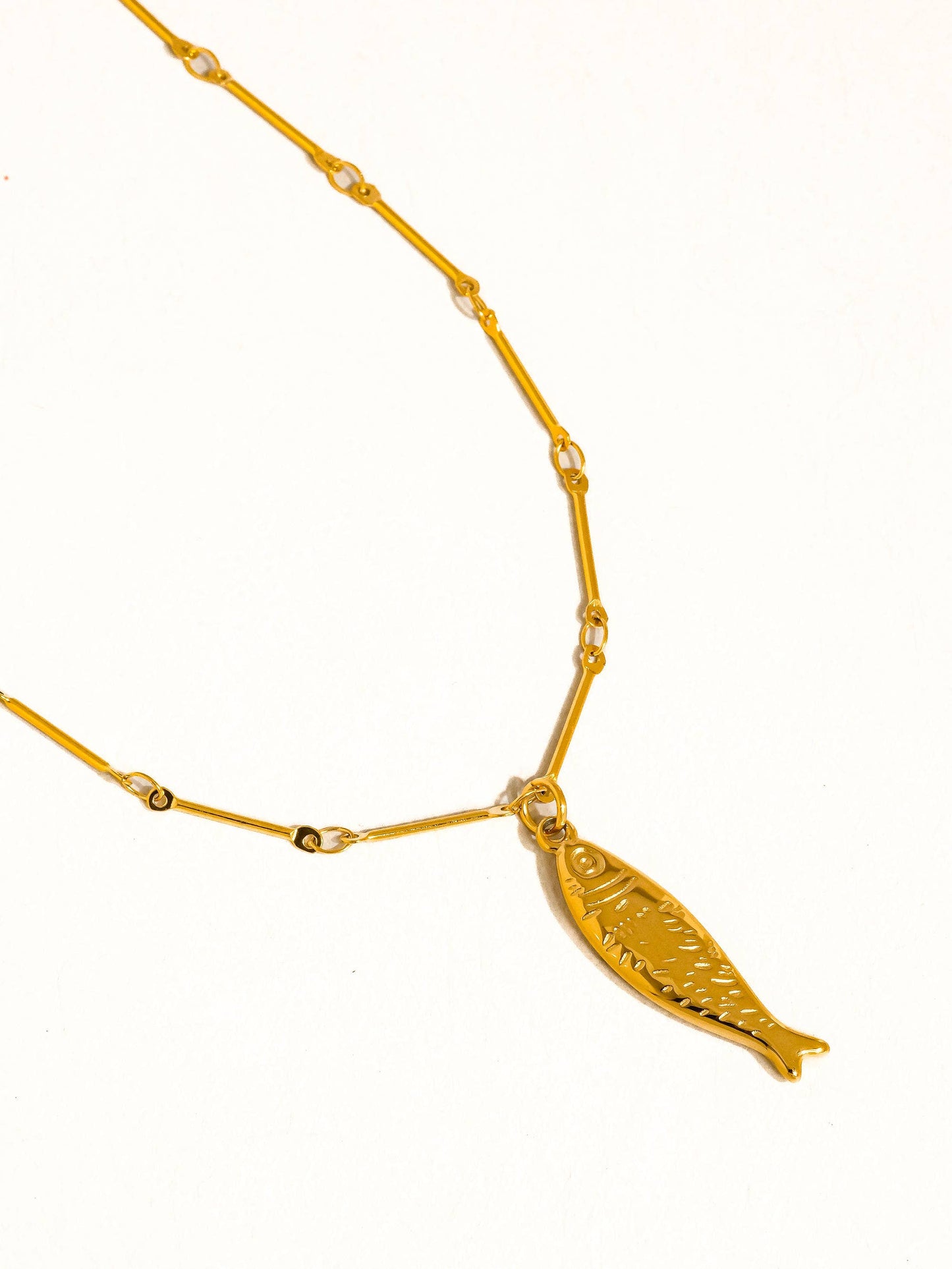 Flânerie by MAIQ - Coralie 18K Gold Non-Tarnish Fish Pendant Chain Necklace