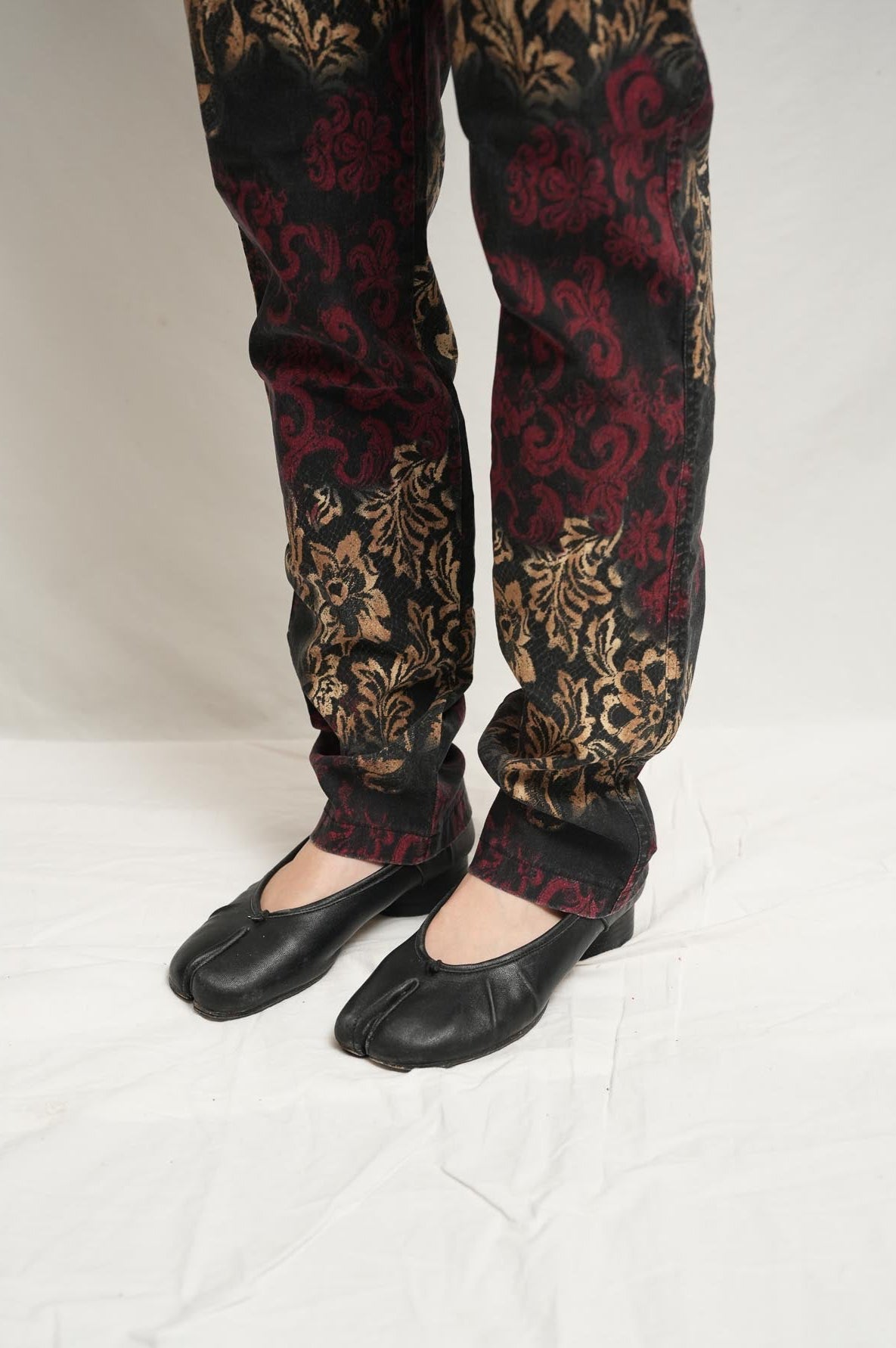 Rarity Women's Printed Lace Patter Straight Leg Pants