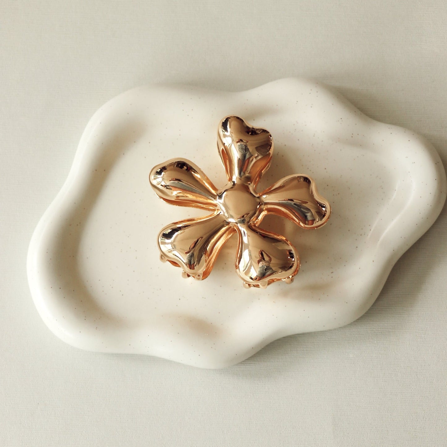 Horace Violeta Hair Clip