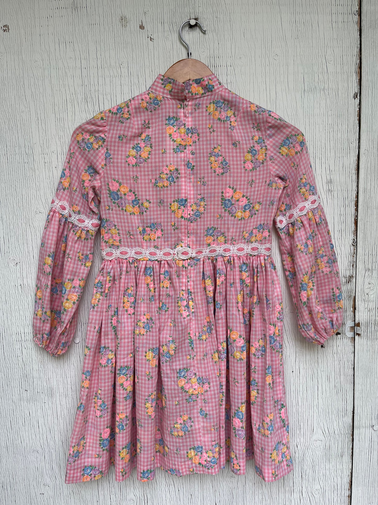 1970s Kid's Floral Gingham Prairie Dress / Lace Trim / Pink Multi