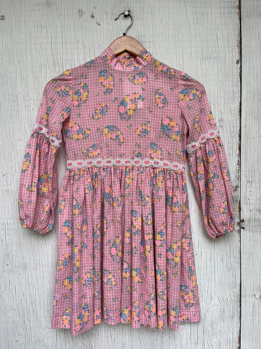 1970s Kid's Floral Gingham Prairie Dress / Lace Trim / Pink Multi