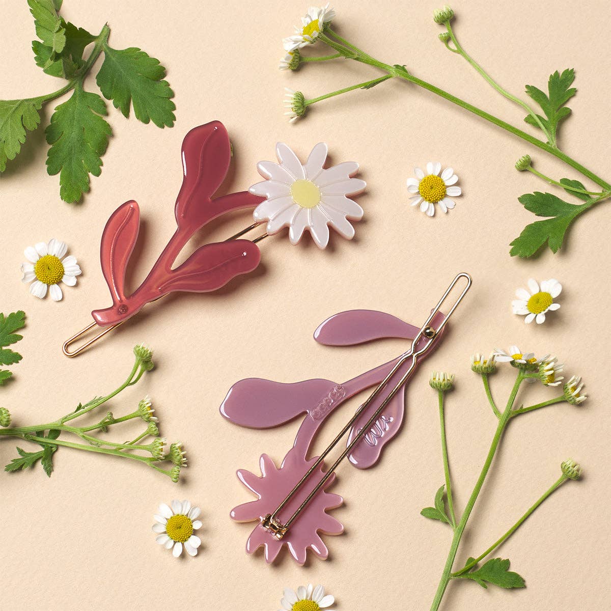 WINONA IRENE - Marguerite Daisy Flower Barrette Hair Clip Set