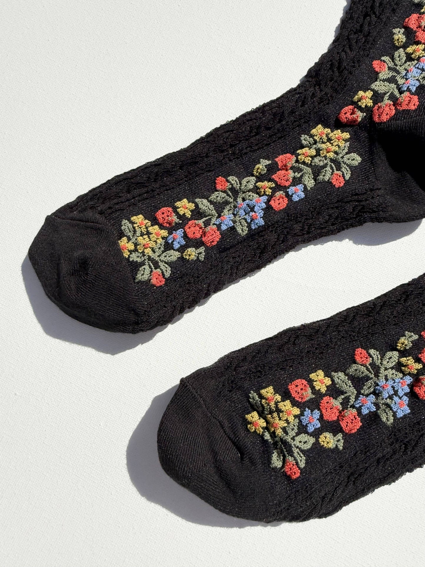 Billy Bamboo - WILD STRAWBERRY SOCKS