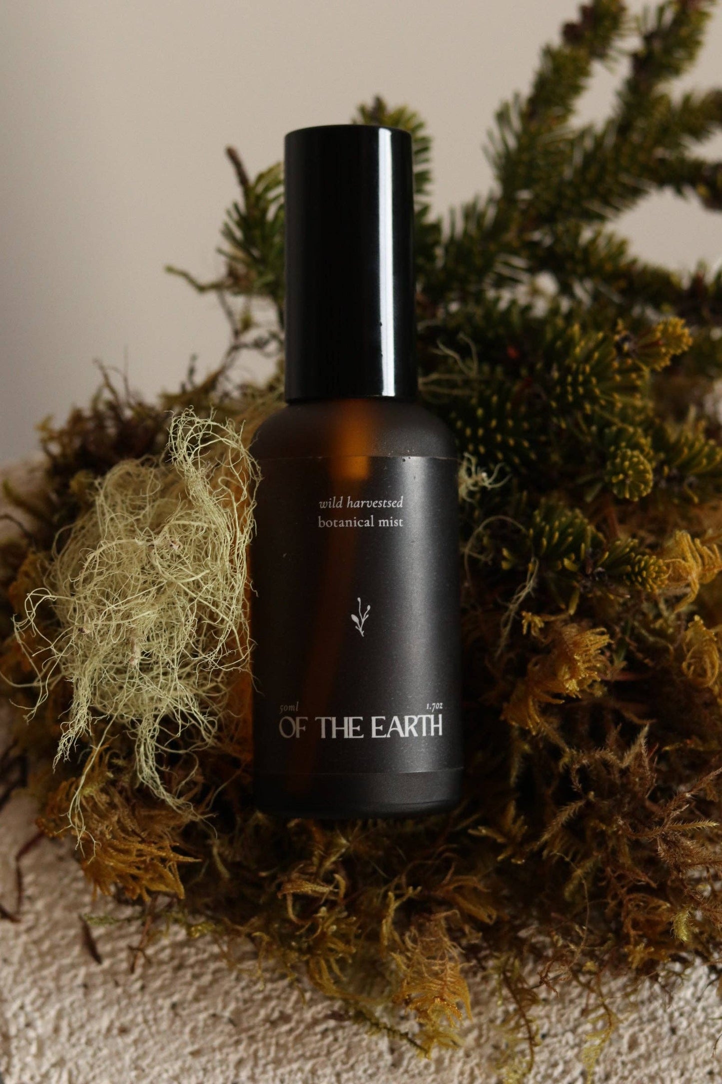 Of The Earth - Black Spruce & Usnea :: Room, Body & Linen Botanical Mist