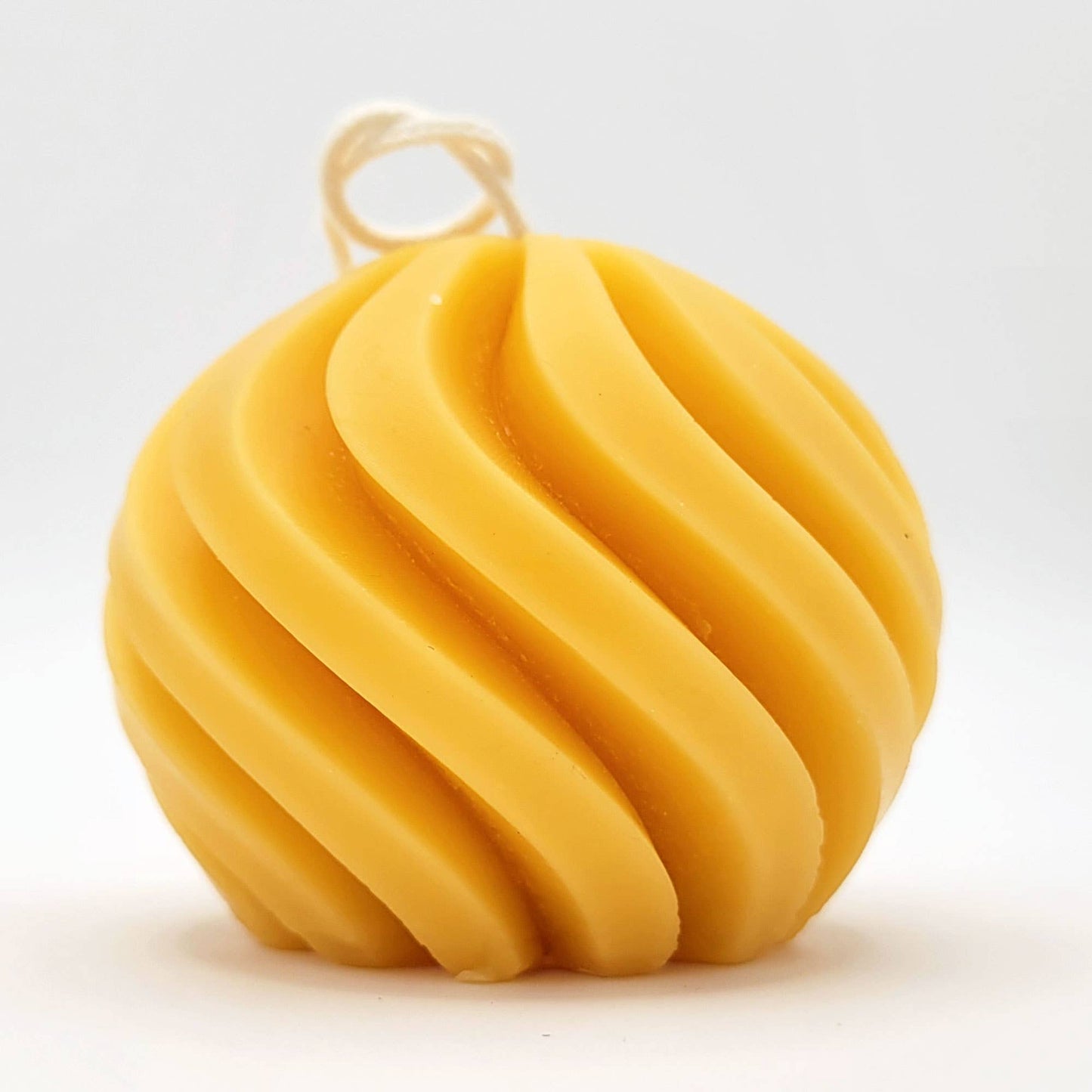 Eastvan bees - Spira Beeswax Candle