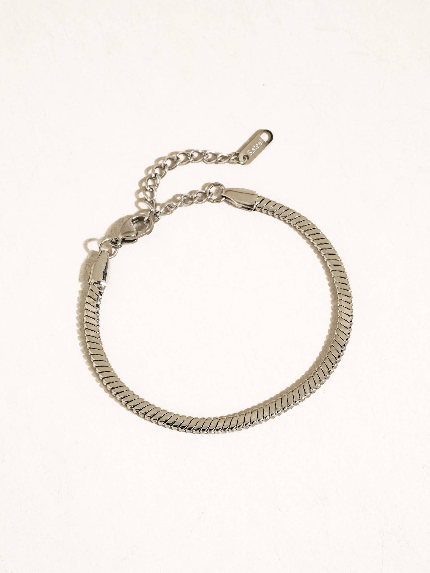 Flânerie by MAIQ - Levante 18K Gold Non-Tarnish Classic Snake Chain Bracelet