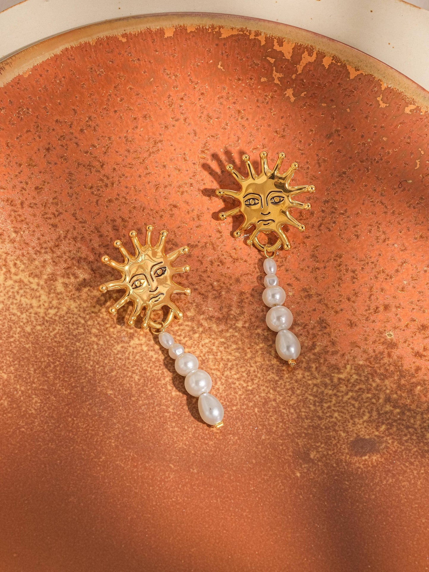 Flânerie by MAIQ - Algarve 18K Gold Non-Tarnish Sun Pearl Drop Earring