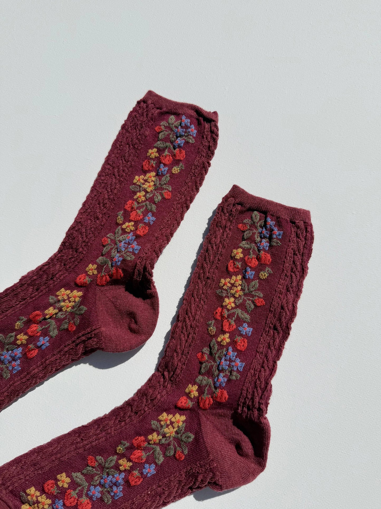 Billy Bamboo - WILD STRAWBERRY SOCKS