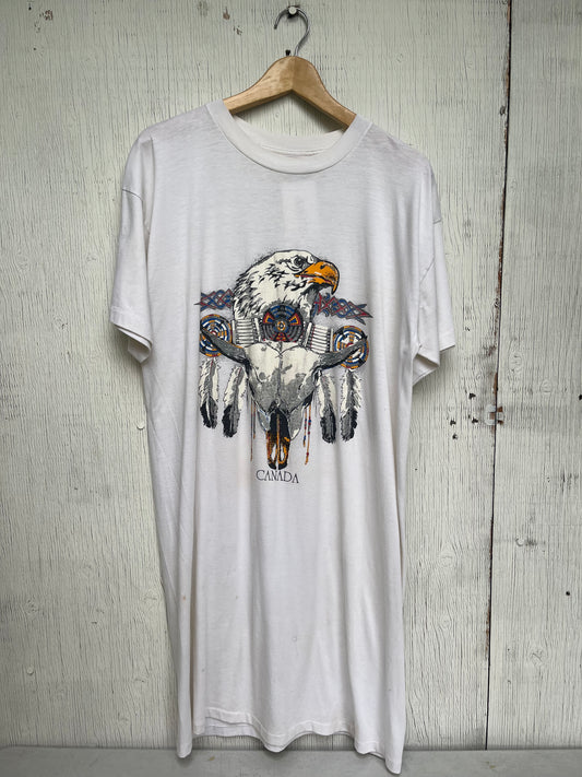 Vintage Impressions Canada Eagle Graphic T-Shirt / Native-Inspired Art / Canada / White