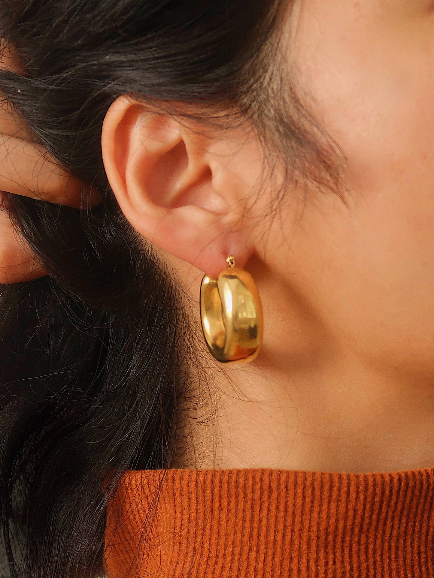 Flânerie by MAIQ - Hunter 18K Gold Non-Tarnish Classic U Hoop Earring