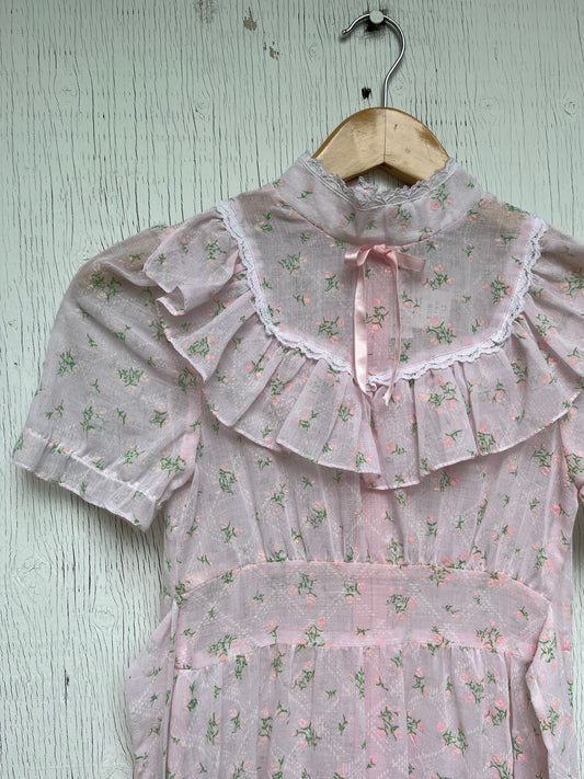 1970s - Sassy Of California Ruffled Prairie Maxi Dress Pink Floral Lace Trim
